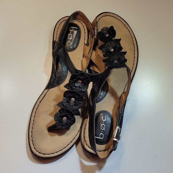 BOC LEATHER FLOWER ACCENT PATTERN ANKLE STRAP THONG WOMEN"S SANDAL - Picture 7 of 16